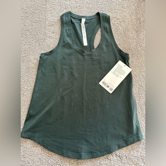Lululemon Love Tank - Picture 2 of 6